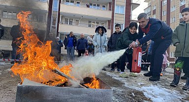 Site sakinlerinden gönüllü yangın tatbikatı