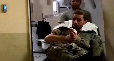 Sunta keserken elini makineye kaptıran işçinin parmağı koptu