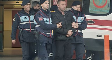 Tartıştığı kardeşlerini tüfekle rehin aldı