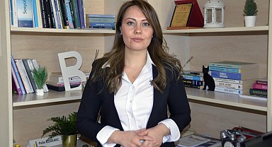 Tatildeki çocuklar için dijital ekran yerine ailece kutu oyunu tavsiyesi