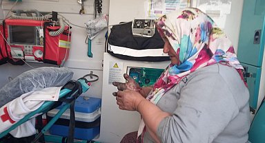 Tek katlı evde yangın; Ecrin öldü, 4'ü çocuk 5 kişi dumandan etkilendi