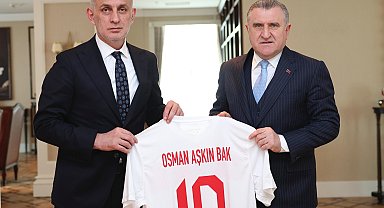 TFF Başkanı Hacıosmanoğlu'ndan Gençlik ve Spor Bakanı Bak'a ziyaret