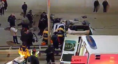 Tokat'ta otomobil alt geçide uçtu: 2 yaralı