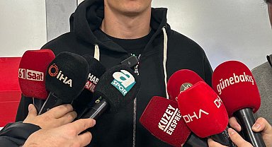 Trabzonspor'un prensipte anlaştığı Ukraynalı forvet Danylo Sikan, Trabzon'a geldi