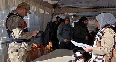 Ülkesine dönen Ahmet: Suriye'de artık hürriyet, özgürlük var