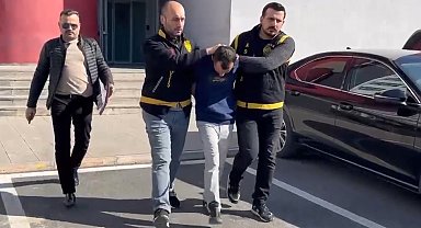 Yaralı bulunan kadını vuran şüpheli komşusu çıktı; gasbettiği altınları bozdururken yakalandı