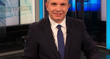 Yayın sırasında rahatsızlanan Erdoğan Arıkan hastaneye kaldırıldı