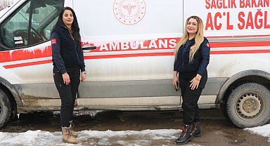 Yüksekova'nın kadın ambulans şoförleri