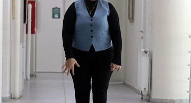 11 yıllık tedaviyle yürüyüp, konuşan Ayşe'nin hayali, dil öğrenip ülkeleri gezmek