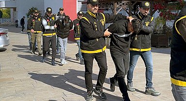 35 milyon lira haraç istedikleri 3 iş yerini kurşunlayan 'Duygusuzlar Çetesi' çökertildi