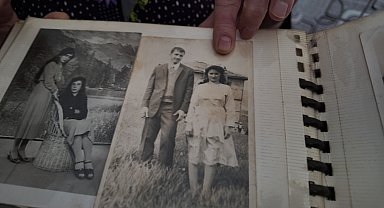 55 yıllık eşine binden fazla şiir yazdı