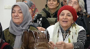 60 yaş üstü 65 kişi, 'Tazelenme Üniversitesi'nde eğitime başladı