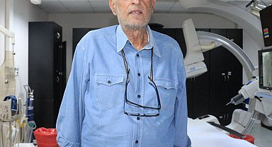 7 yıldır karaciğerine bağlı kateterden operasyonla kurtuldu