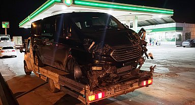 AK Parti'li vekil ve il başkanı kazada yaralandı