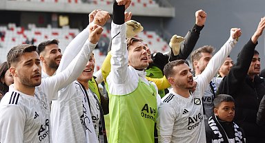 Altay evinde Batman'la rakip