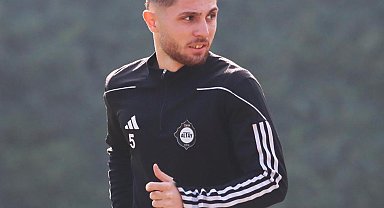 Altay'da 3 genç ilk kez oynadı