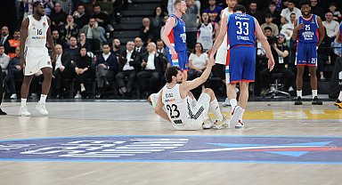 Anadolu Efes, evinde Real Madrid'i 79-73 mağlup etti