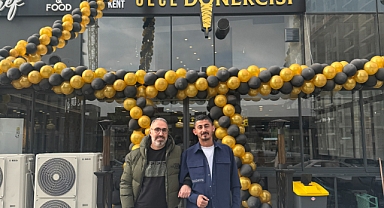 Ankara’da “Tarihi Başkent Gece Dönercisi” Açıldı! Lezzet Tutkunlarına Müjde!