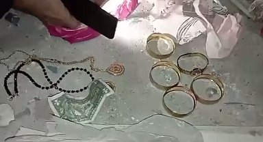 Ankara'da kendilerini 'polis' olarak tanıtıp 1 milyon TL dolandıran 5 şüpheli tutuklandı