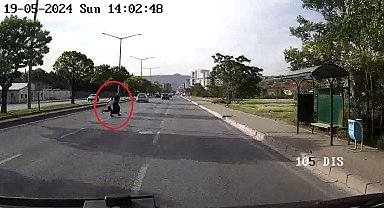 Annenin öldüğü, oğlunun yaralandığı kazanın görüntüleri ortaya çıktı