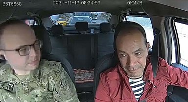 Askeri üniformayla dolandırıcılıktan yargılanan sanığa ceza ve tahliye