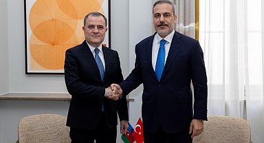 Bakan Fidan, Azerbaycan ve Sudanlı mevkidaşları ile görüştü