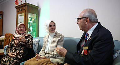 Bakan Göktaş'tan, evliliklerinin 50'nci yılını kutlayan çifte ziyaret