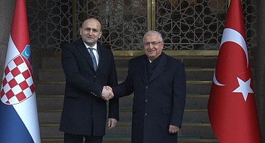 Bakan Güler, Hırvat mevkidaşı Anusiç ile görüştü