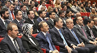 Bakan Kurum: İstanbul'da milyonlarca kardeşimiz, her an yıkılabilecek 600 bin evde oturuyor