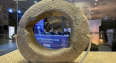 Basketbol Türkiye Kupası'nın finalistleri Şanlıurfa Arkeoleoji Müzesi'nde buluştu