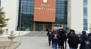 Bitlis ve Diyarbakır'daki dolandırıcılık operasyonunda 5 tutuklama