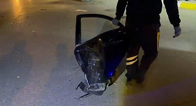 Çorum'da ambulans ile otomobil çarpıştı; 2 yaralı