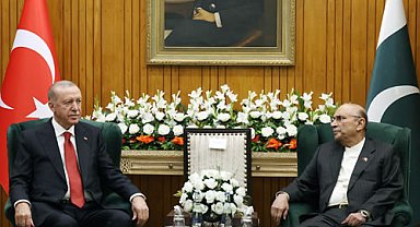 Cumhurbaşkanı Erdoğan, Pakistan Cumhurbaşkanı Zerdari ile görüştü