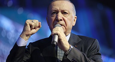 Cumhurbaşkanı Erdoğan: Terör duvarını yıkıp atacağız