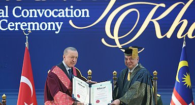 Cumhurbaşkanı Erdoğan'a Malezya'da fahri doktora beratı verildi