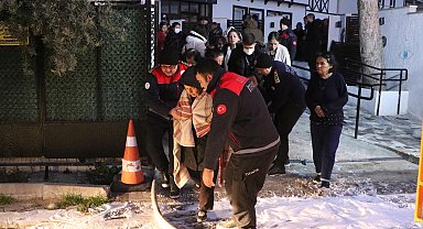 Denizli'de engelli bakım merkezinde yangın; 78 kişi tahliye edildi