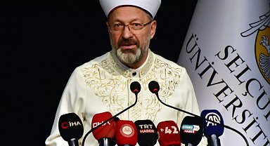 Diyanet İşleri Başkanı Erbaş: Aşırı uçlara giden arkadaşlarınızı uyarın