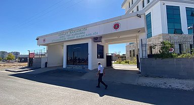 Diyarbakır'da asansör boşluğuna düşen inşaat işçisi, öldü