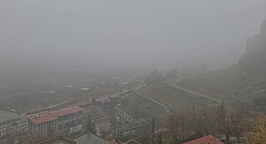 Diyarbakır'da kar yağışı; Çınar kırsalı ile Kocaköy ve Hazro ilçelerinde eğitime ara verildi