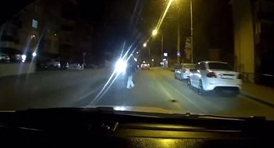 Edirne'de taksinin çarptığı yaya yaralandı; kaza kamerada