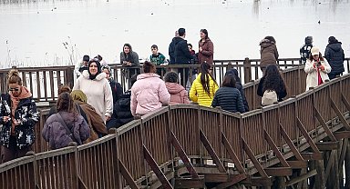 Efteni Gölü, hafta sonu ziyaretçi akınına uğradı