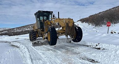 Elazığ'da 105 köy yolu kardan ulaşıma kapandı