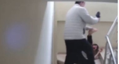 Engelli çocuklarını darbeden anne ve baba serbest bırakıldı