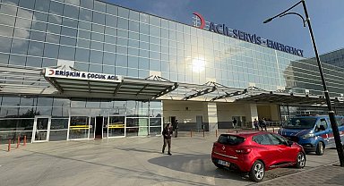 Entegre tesisinde 12 işçi, zehirlenme şüphesiyle hastaneye kaldırıldı