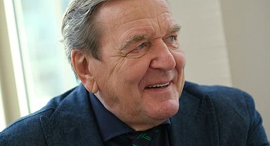 Eski Şansölye Schröder 'tükenmişlik sendromu' nedeniyle tedavi altına alındı