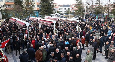 Eskişehirspor'un efsanesi Fethi Heper son yolculuğuna uğurlandı