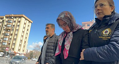 Eve alkollü gelen kocasını çıkan tartışmada bıçaklayarak öldürdü