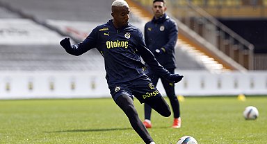 Fenerbahçe'de derbi hazırlıkları başladı