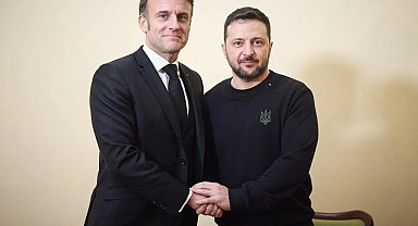Fransa Cumhurbaşkanı Macron ve Ukrayna Devlet Başkanı Zelenskiy telefonda görüştü