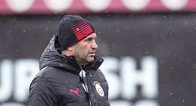 Galatasaray'da Przemyslaw Frankowski ilk antrenmanına çıktı